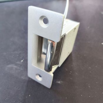 Elektromos zárfogadó - fail secure