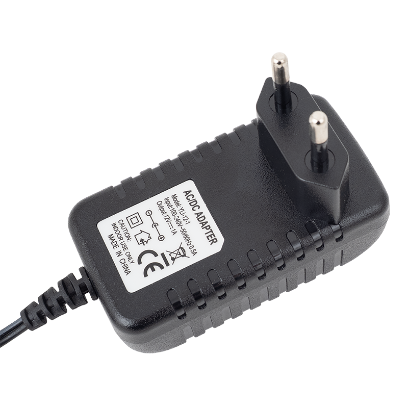 Kapcsolóüzemű tápegység "adapter" 12V 1A