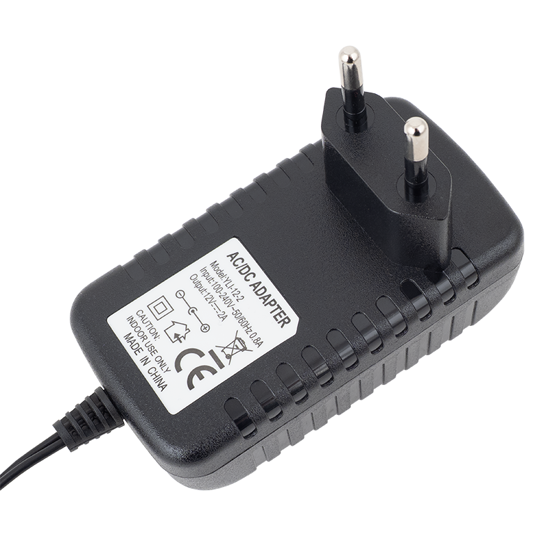 Kapcsolóüzemű tápegység "adapter" 12V 2A